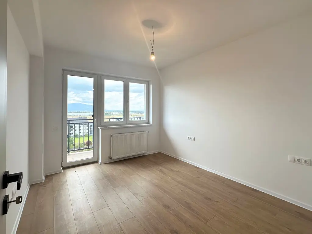 Apartament tip studio cu bucătăria mobilată zona Coresi Brasov