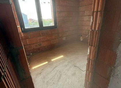 BRASADAS vinde Duplex zona Closca.