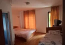 BRASADAS vinde casa individuala 9 cam in Bercu Rosu.