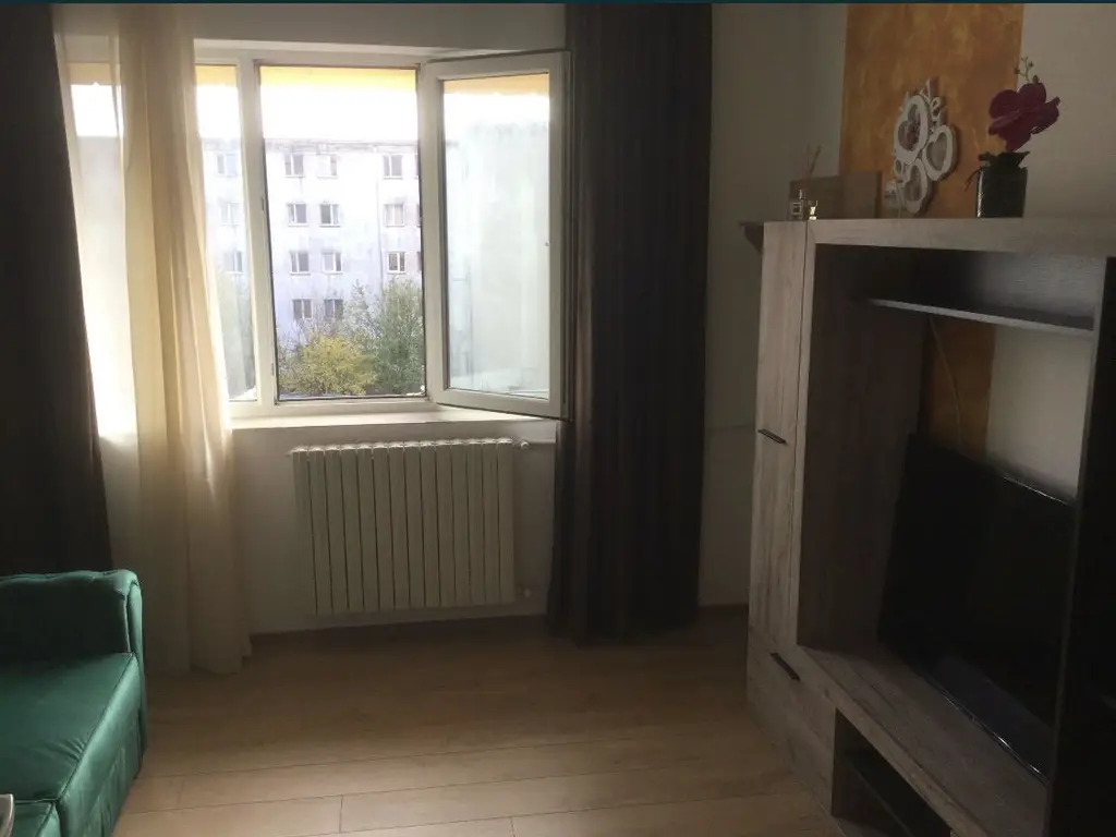 Proprietar vinde garsoniera zona CET Constanta