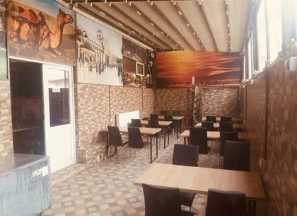 BRASADAS închiriază Sp Com 200mp fost restaurant Sect. 2