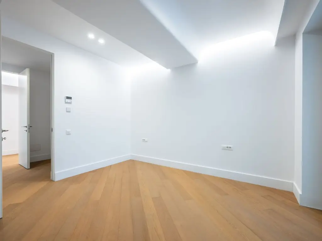 CORTINA 126 | Apartament exclusivist | Vedere dubla | 2,900 Eur/mpc | LUX