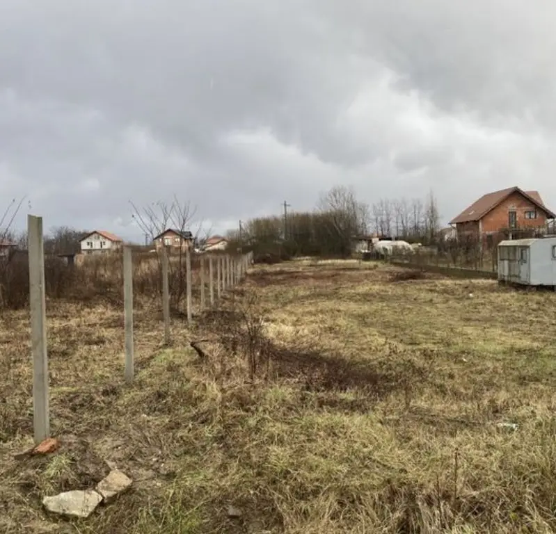 Vand teren 17 arii
