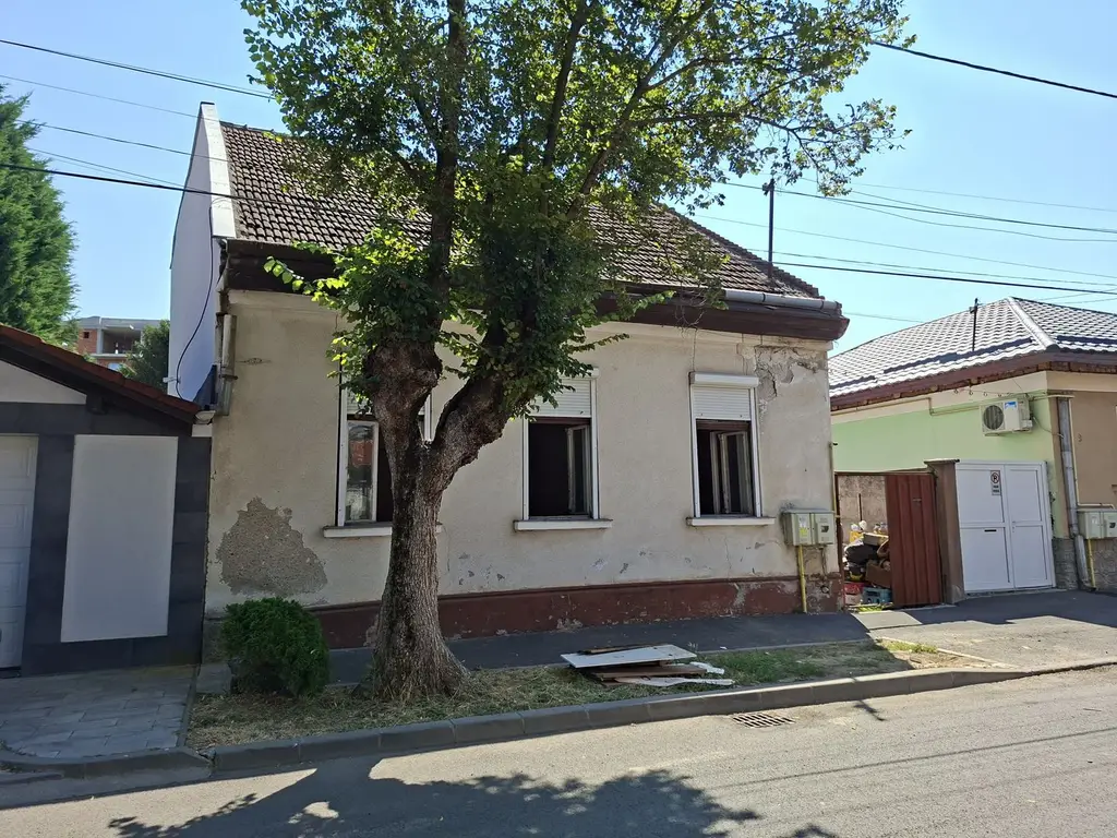 BRASADAS vinde casa cu 3 camere