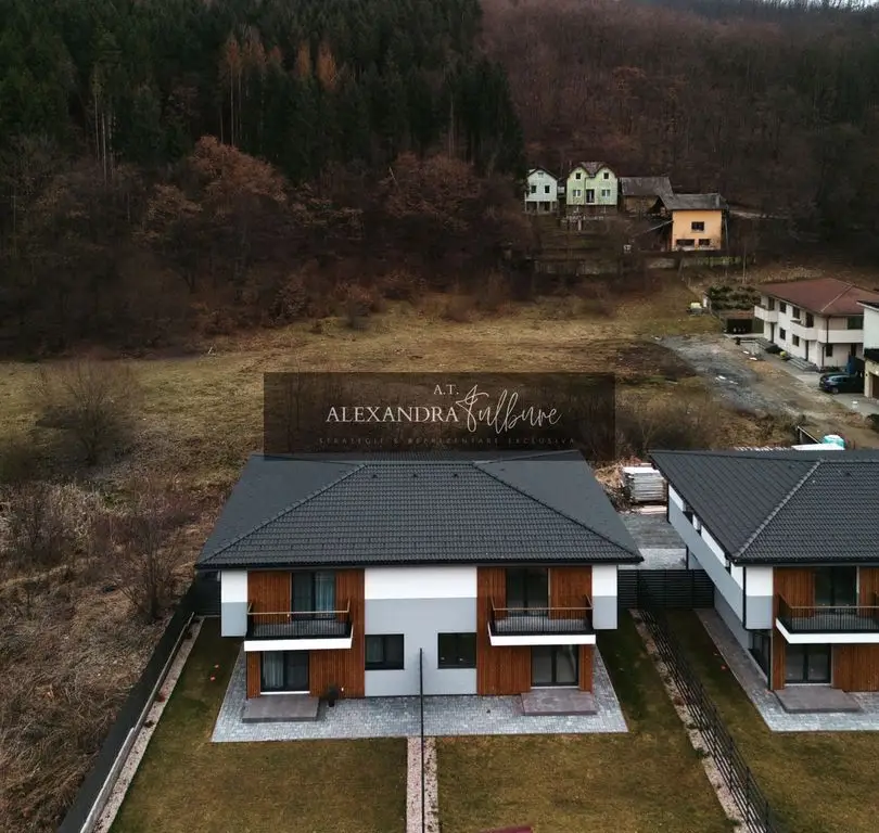 Duplex 4 camere | 120 mp utili | 180 mp curte | P+ET+POD | Floresti