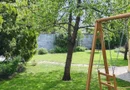 Casa mare. Posibil si clinica, camin batrani, invatamant, sediu firma.