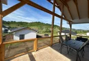 Casă modernă de închiriat – Eleganță și confort în Livezeni
