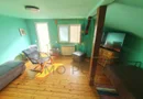 Casa individuala. 2 fronturi de pe 2 strazi (fata-spate)