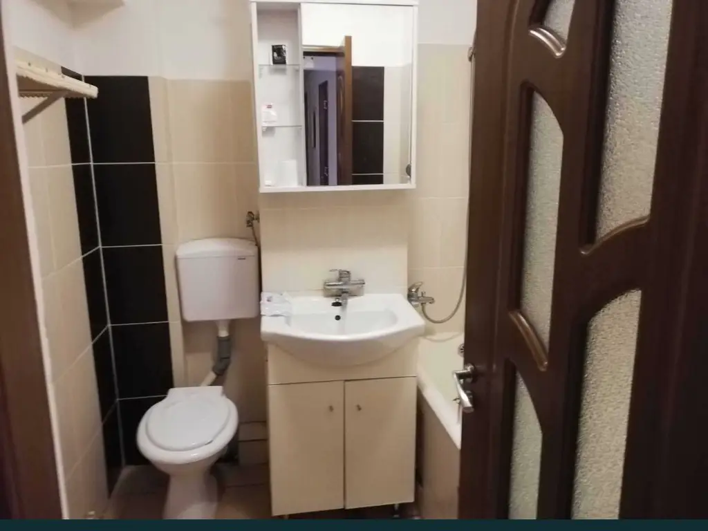 Apartament 2 camere decomandat langa Kaufland Carei