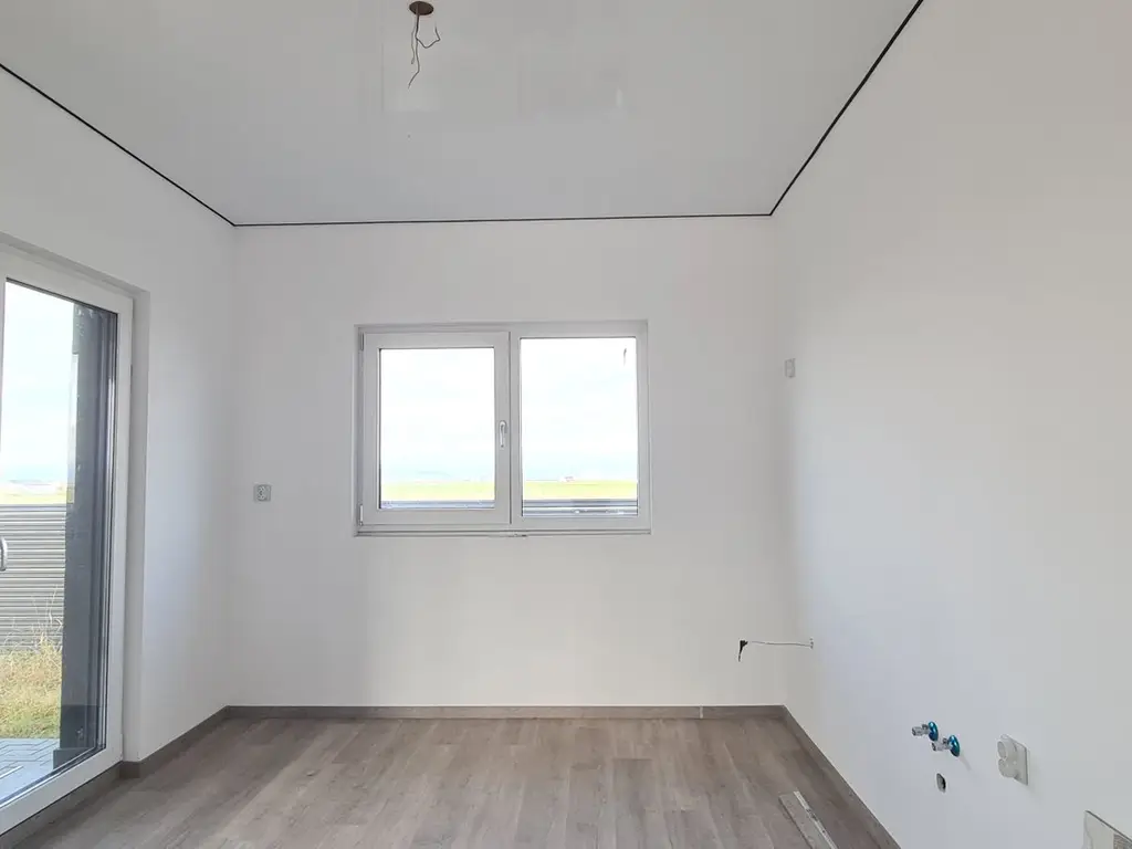Casa 4 camere finalizata intabulata cartier Izvor Tarlungeni