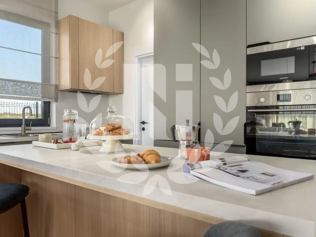 VILA 4 CAMERE BALOTESTI