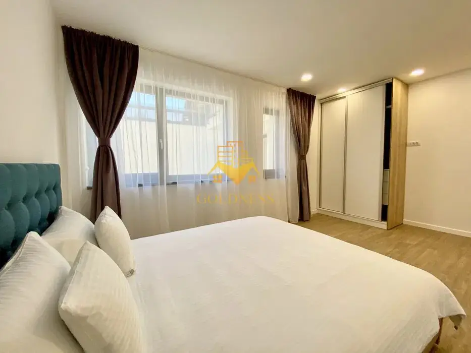 2 camere open space, mobilat si utilat modern, zona Platinia