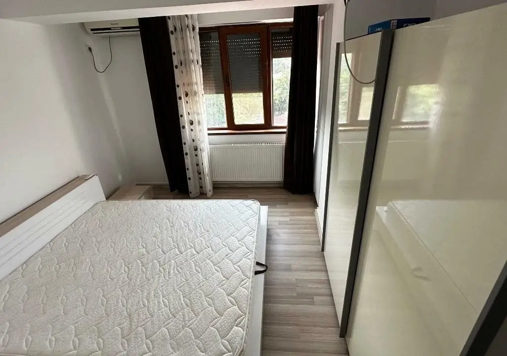 Apartament Damaroaia 3 camere 101 utili parcare subteran+Boxa Direct Proprietar