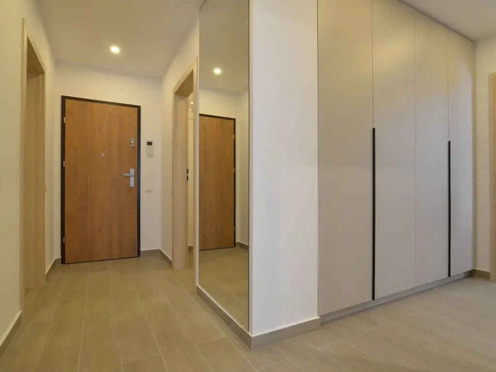 Inchiriere 2 camere cu parcare subterana URBAN PLAZA