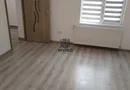 Casă de închiriat 3 camere + grădină, 2 locuri de parcare,