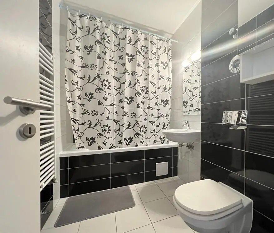 Inchiriem apartament 2 camere modern Avantgarden 3