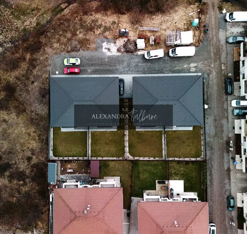 Duplex 4 camere | 120 mp utili | 180 mp curte | P+ET+POD | Floresti