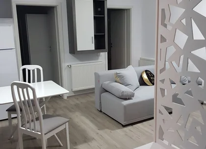 Apartament 2 camere Otopeni central | parter | include parcare