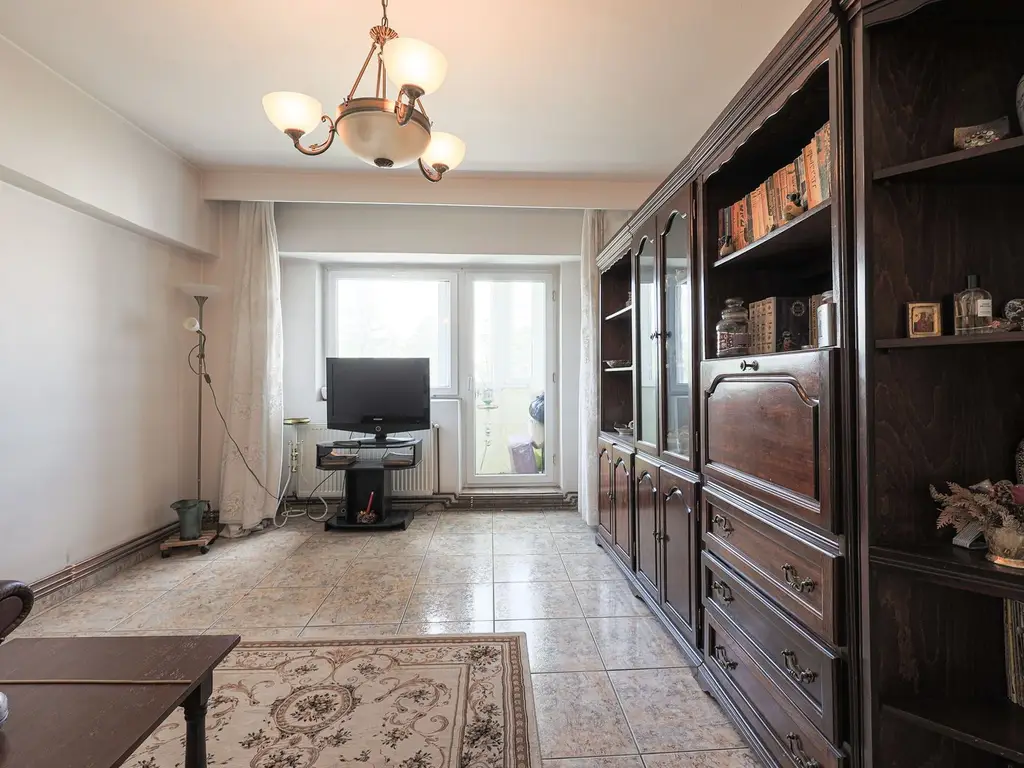 Rezervat Apartament decomandat cu 3 camere in zona spitalului