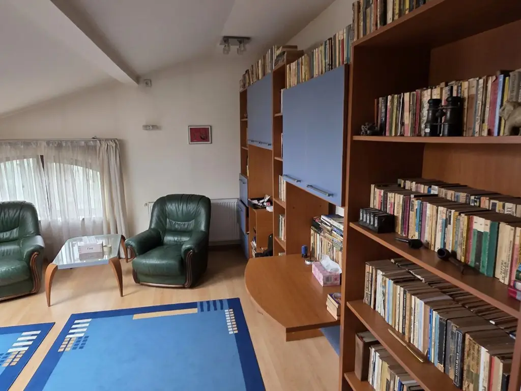 Baneasa Teisani vila 7 camere teren 1000 mp