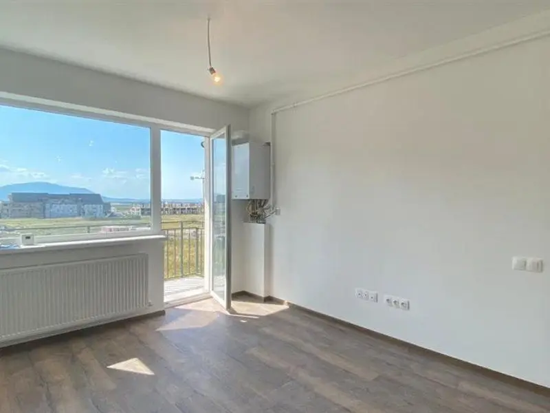 Apartament tip studio pozitionat la etajul 1 zona Tractorul Brasov