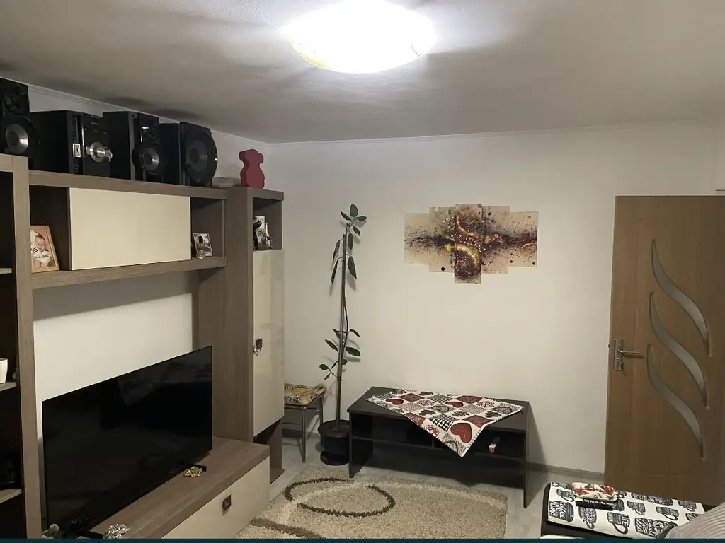Vand/schimb apartament 3 camere, Baba Novac cu loc de parcare