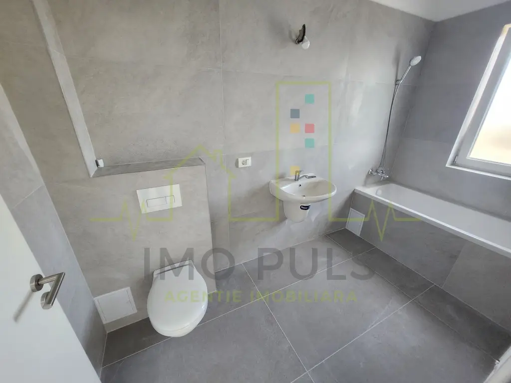 3 Camere. 2 Bai. 2 Balcoane. Parcare inclusa. Bloc nou