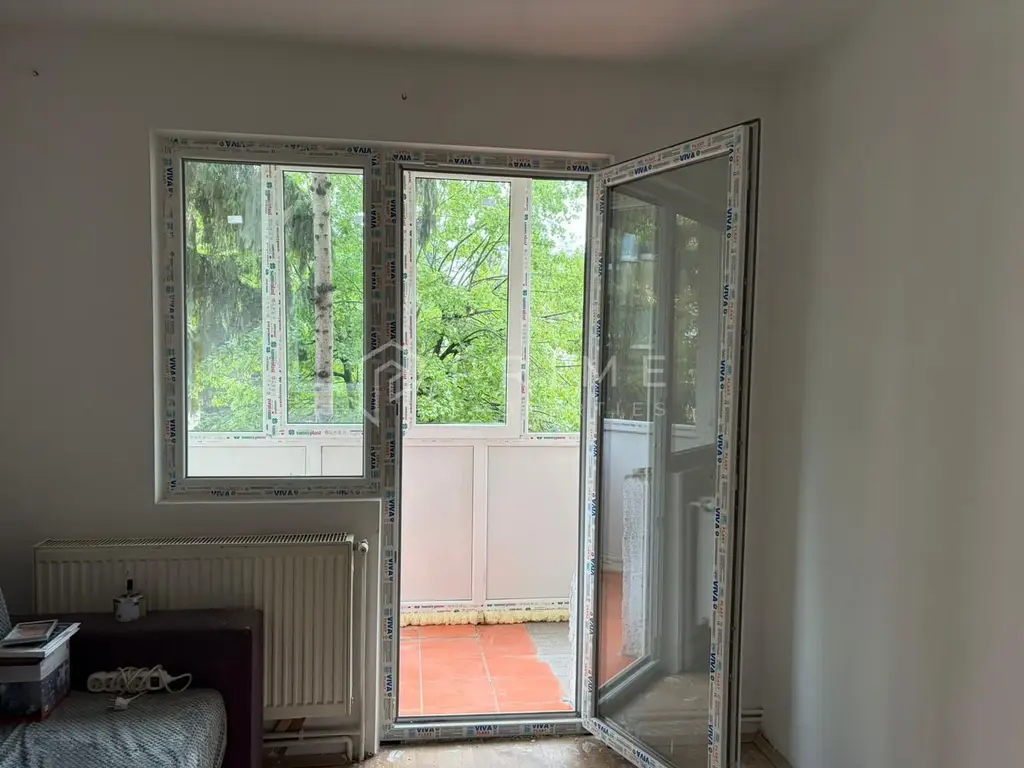 Apartament cu 3 camere, etaj 2 – Zona Dâmbul Pietros