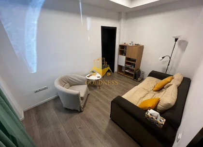 spatiu birou, 2 camere, Piata Mihai Viteazu, Central