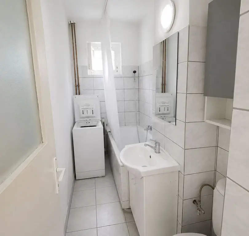 Apartament 2 camere, parter înalt, mobilat și utilat complet