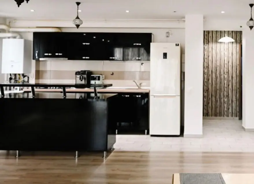 Apartament 3 camere elegant spațios și luminos în cartierul Urban Coresi