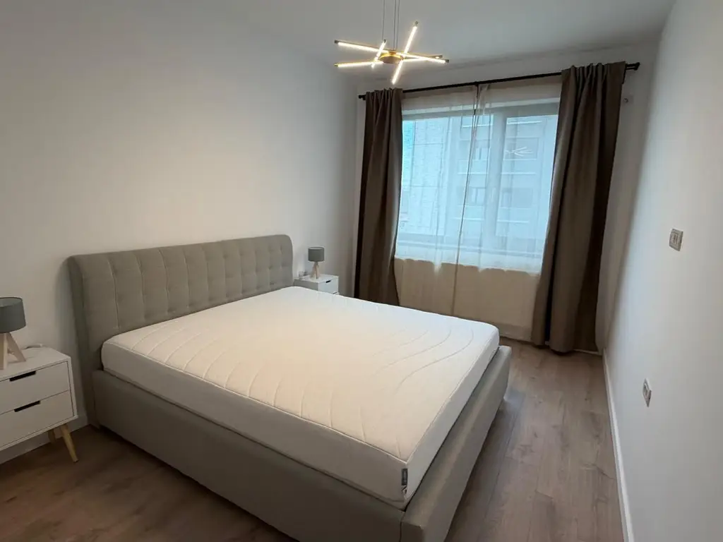 Apartament de Inchiriat - 2 Camere - 61 MP - Zona Grand Arena