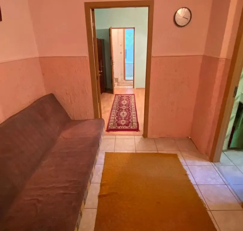 Apartament 2 Camere de Vanzare -Lujerului Metrou -50 mp