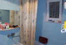 BRASADAS vinde ap 2 cam la PARTER zona Spitalul Judetean.