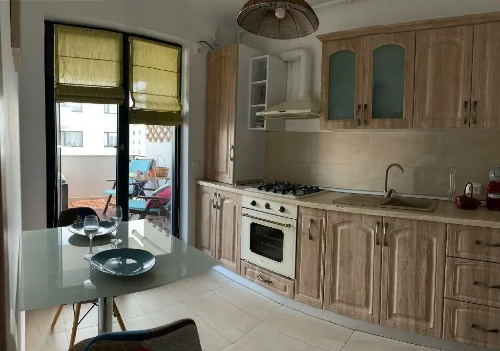 Apartament spaţios şi modern Greenfield Baneasa - 3 camere, 76 mp, parcare