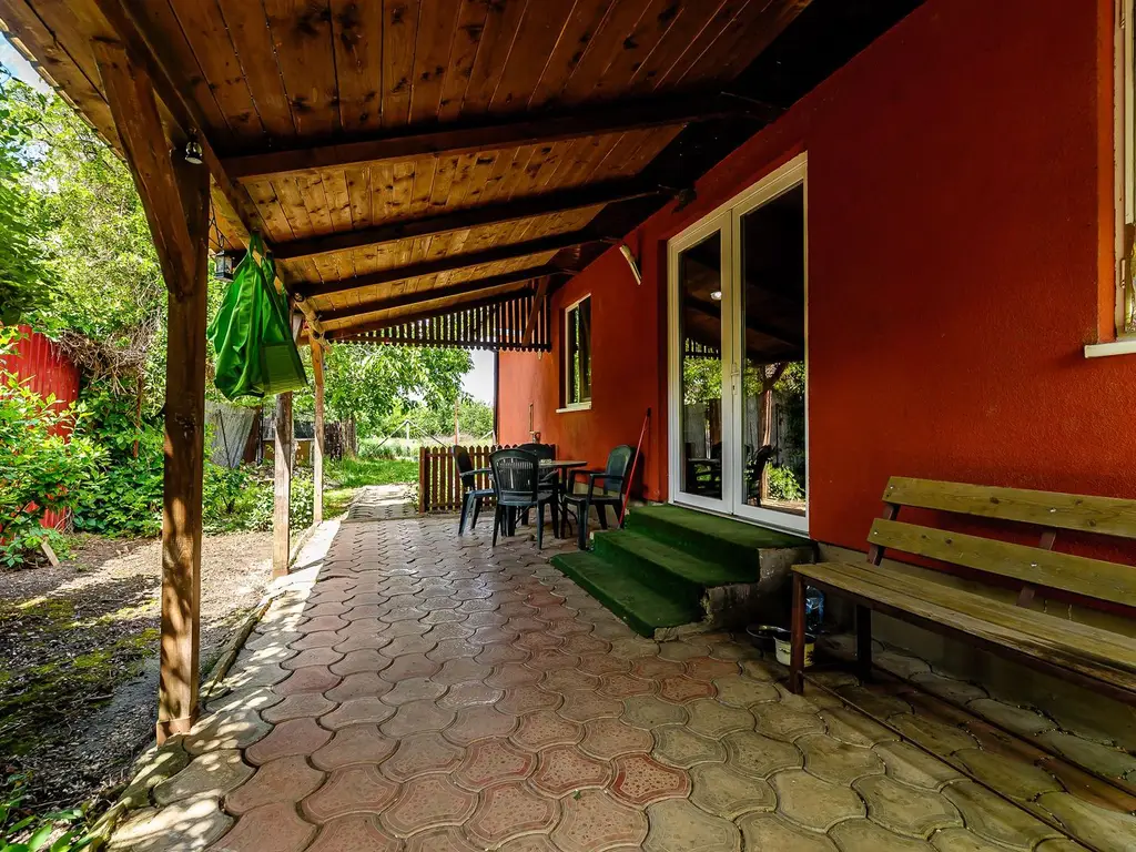 Casă 6 camere cu teren generos - Zadareni