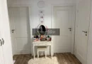 Apartament 3 camere, 2 balcoane, etaj intermediar