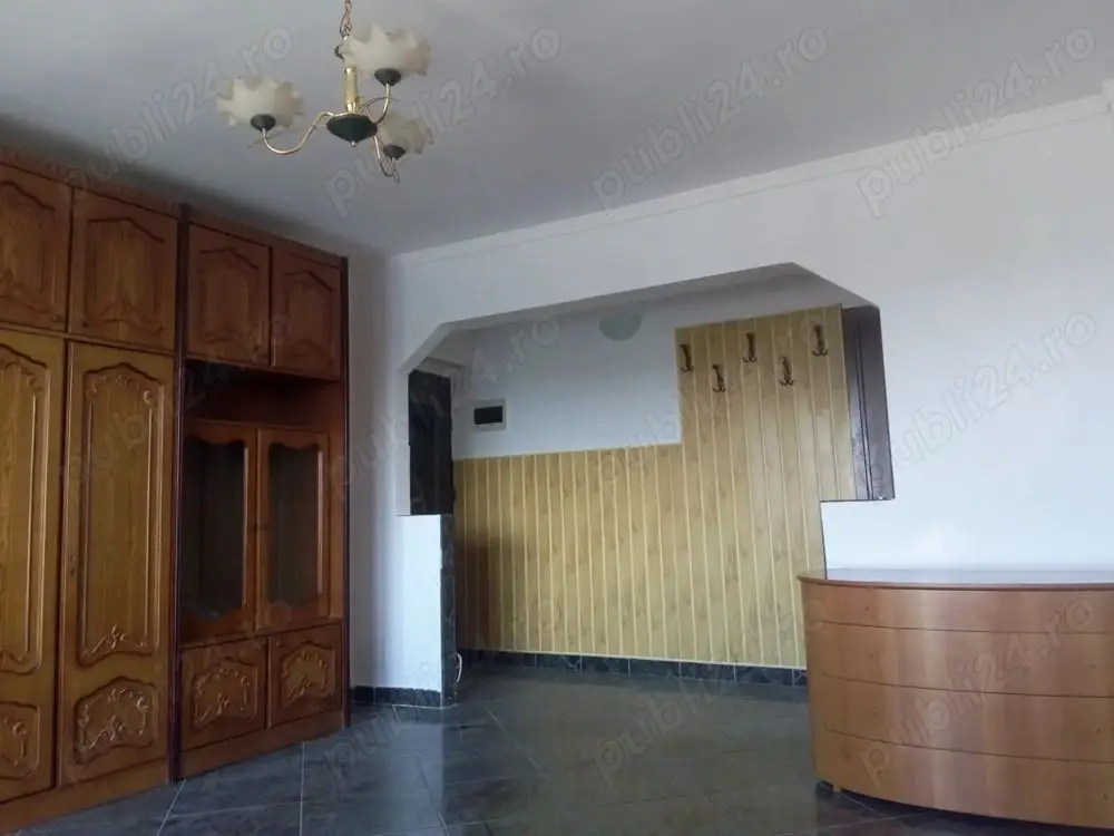 BRASADAS vinde ap 3 cam etaj 4/4 70mp Micro 16.