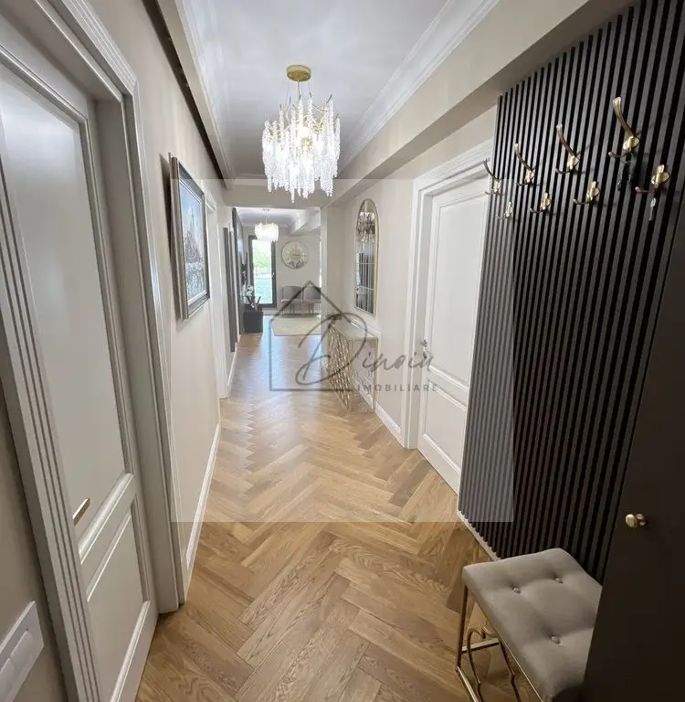 Apartament 3 Camere Baneasa-Aviatiei Parter 142mp utili + 160mp curte