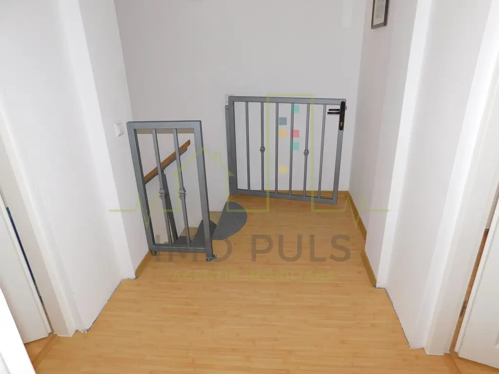 1/2 Duplex. Complet mobilat si utilat.