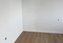 BRASADAS vinde ap 3 cam etaj 7/8 Micro 17 – Recent renovat.