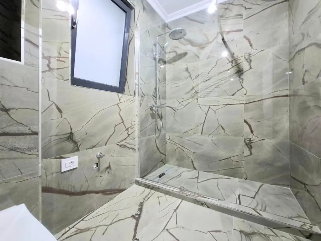 Apartament spațios cu 3 camere terasă și balcon Băneasa Aviației Sector 1
