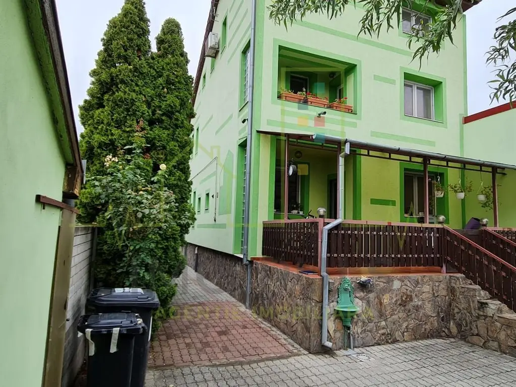 Casa individuala. Brancoveanu - Musicescu. Mobilata si utilata.