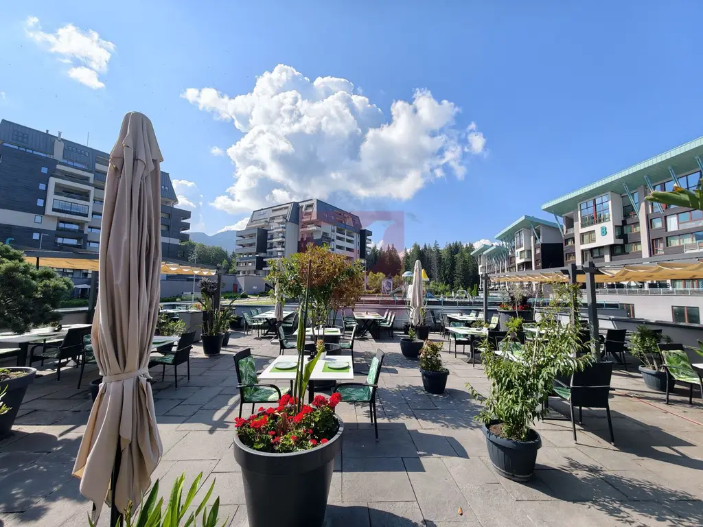 2 apartamente intr-unul singur!
