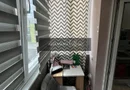 Apartament 2 camere decomandate, balcon, etaj intermediar, parcare