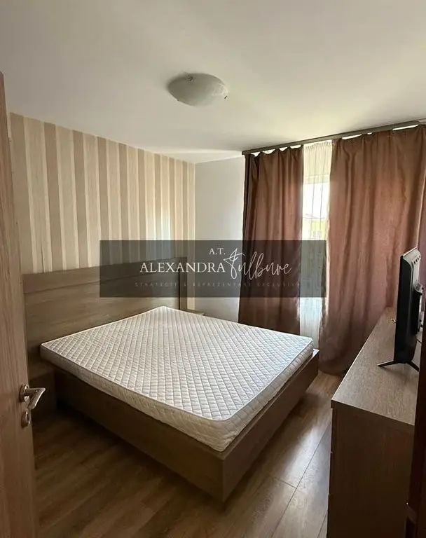 Apartament 2 camere, etaj intermediar, balcon, parcare, Terra