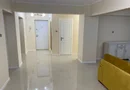 Inchiriez apartament zona Decebal