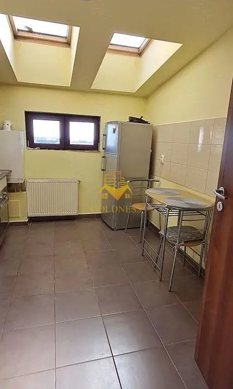 2 camere semidecomandate, balcon, Iulius Mall, Fsega, Regina Maria