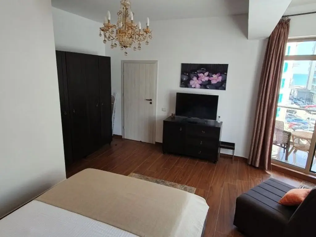 Studio de vanzare 40 mp Et. 3/4 Mamaia nord Twin Rezidence aproape de plaja