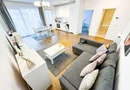 2 camere, modern, garaj,AC,bloc nou, zona Centrala, Record Park, Paris